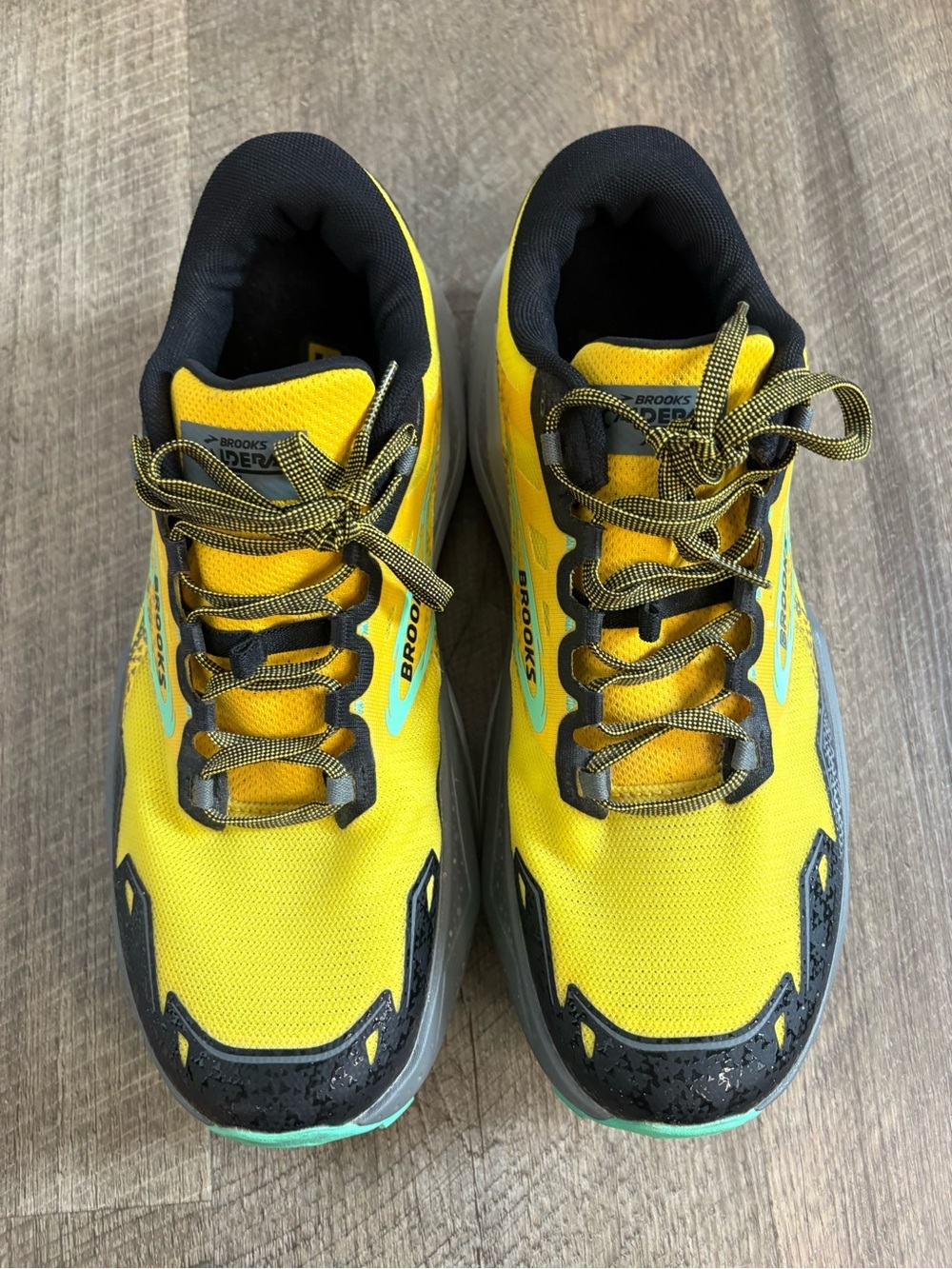 Brooks Caldera 7 Trail Tennis Shoes - Picture 3 of 7